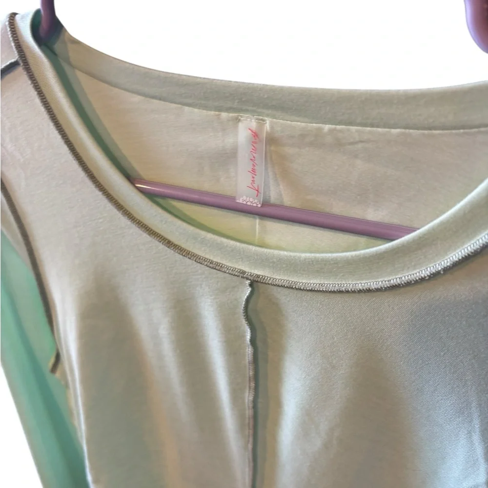 Free People “Pistachio Green Blue” Top – Size M - Picture 2 of 6